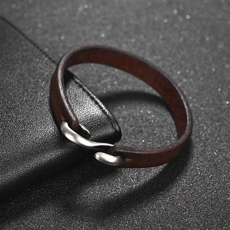 Sleek Zinc Alloy and Genuine Leather Bracelet