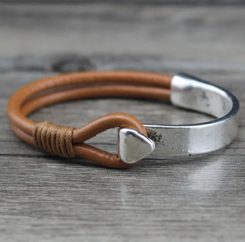 Zinc Alloy and Leather Hook Bracelet