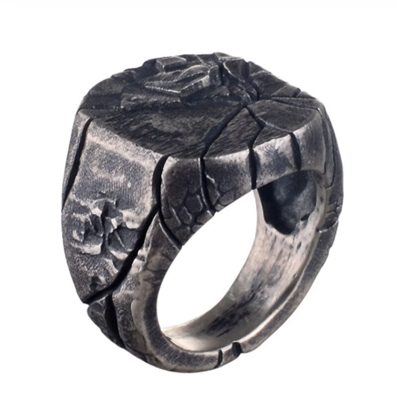 Retro Cracking Texture Ring