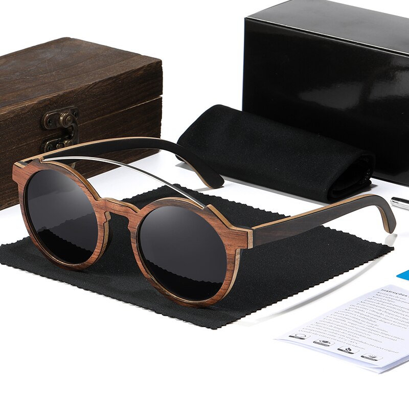 Handmade Walnut Frame Ultra Light Metal Bridge Polarized Sunglasses